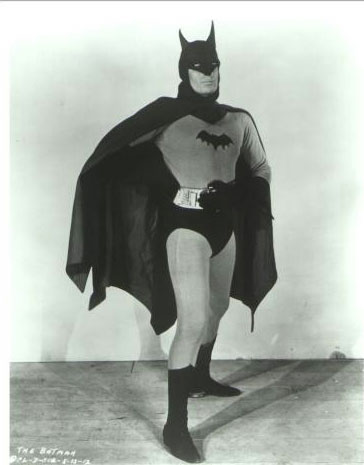 batmanserialsuit.jpg