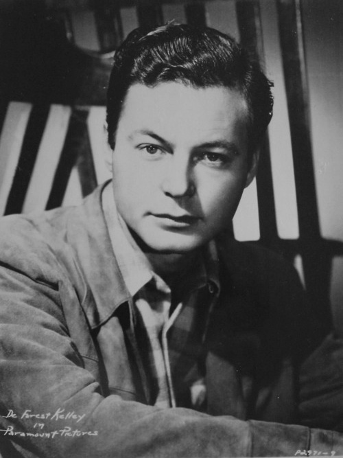 deforest_kelley.jpg